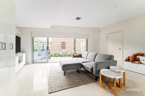 Property photo of 67 Stenhouse Avenue Brooklyn VIC 3012