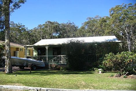 Property photo of 3 Findlay Avenue Chain Valley Bay NSW 2259