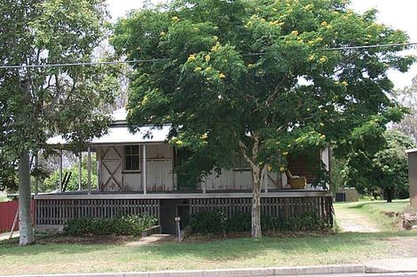 Property photo of 4 Law Street North Redbank QLD 4301