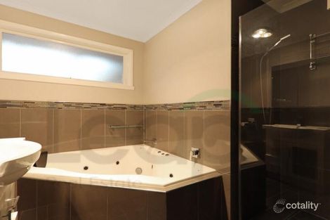 Property photo of 2 Brendan Street Mernda VIC 3754