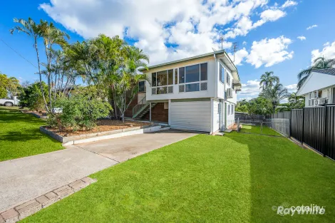 Property photo of 14 Wistari Street Clinton QLD 4680