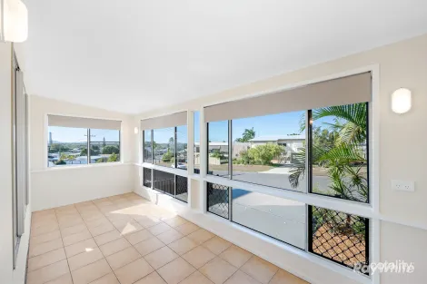 Property photo of 14 Wistari Street Clinton QLD 4680
