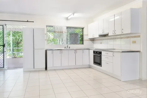 Property photo of 6 Mintaro Crescent Woree QLD 4868