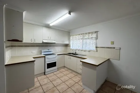 Property photo of 14 Stuart Court Granville QLD 4650