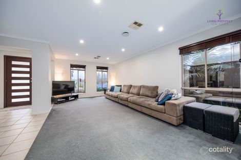 Property photo of 26 James Cook Drive Truganina VIC 3029