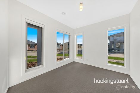 Property photo of 10 Andalasia Street Wollert VIC 3750