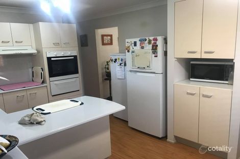 Property photo of 20 Patrick Street Beachmere QLD 4510