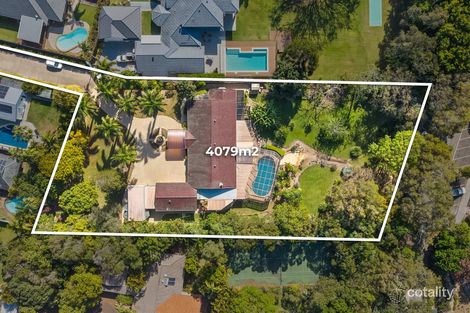 69 Marbella Dr, Benowa, QLD 4217