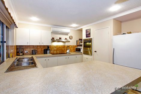 Property photo of 18 Barwon Street Lesmurdie WA 6076