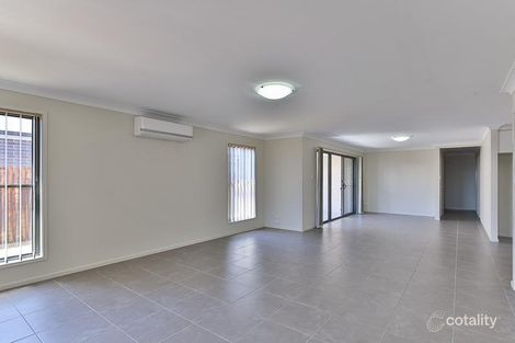 Property photo of 32 Sanctuary Drive Cranley QLD 4350