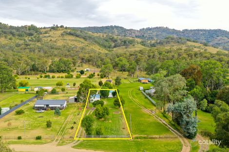 Property photo of 6 Duncan Street Woolomin NSW 2340