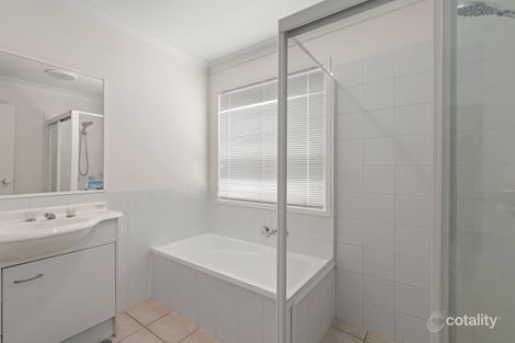 Property photo of 75 Marble Arch Place Arundel QLD 4214