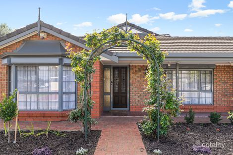 Property photo of 1 Talladira Way Woodcroft SA 5162