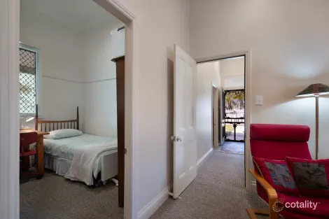 Property photo of 120 Victoria Street Eaglehawk VIC 3556