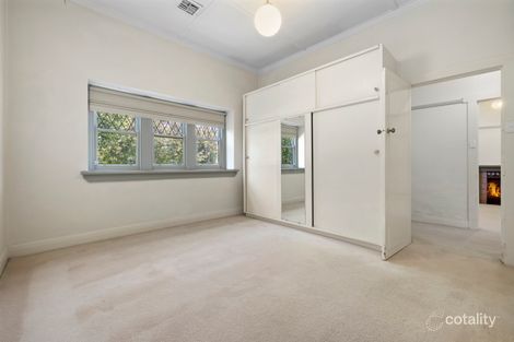 Property photo of 215 Murrumbeena Road Murrumbeena VIC 3163