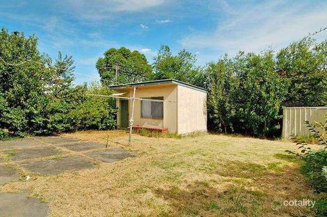 Property photo of 5 Vaux Street Pascoe Vale South VIC 3044