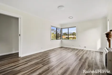 Property photo of 14 Bounty Street Warrane TAS 7018