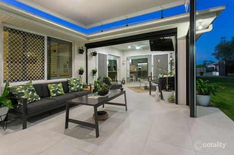 Property photo of 6 Trinity Crescent Augustine Heights QLD 4300
