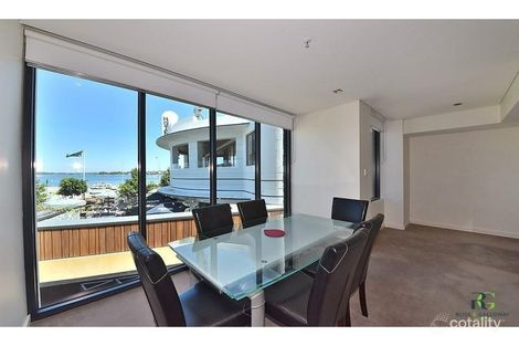 Property photo of E201/70-72 Canning Beach Road Applecross WA 6153