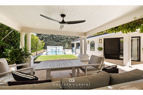 Property photo of 18 Macdonald Road Applecross WA 6153