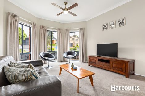 Property photo of 56 Highfielde Avenue Berwick VIC 3806