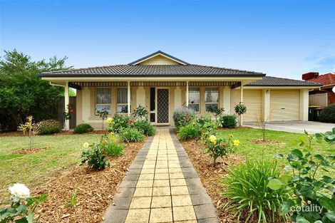 6 Warburton Dr, Woodcroft, SA 5162