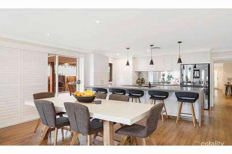 Property photo of 19 Kerrigan Crescent Elderslie NSW 2570