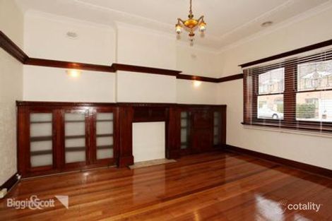Property photo of 21 Ellesmere Road Windsor VIC 3181