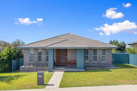 27 Boulevard Pl, Hillvue, NSW 2340