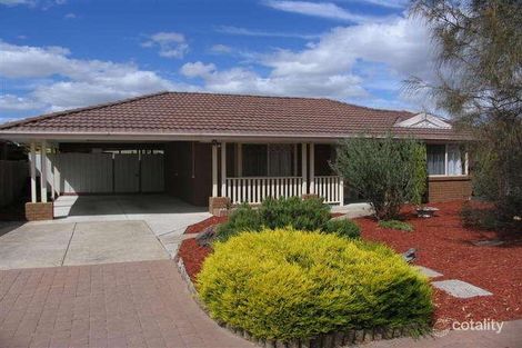 Property photo of 23 Carey Court Sunbury VIC 3429
