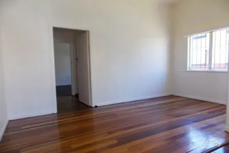 Property photo of 2/21 Brighton Road Highgate Hill QLD 4101