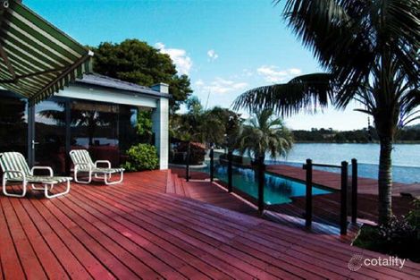 Property photo of 18 Ocean View Drive Wamberal NSW 2260