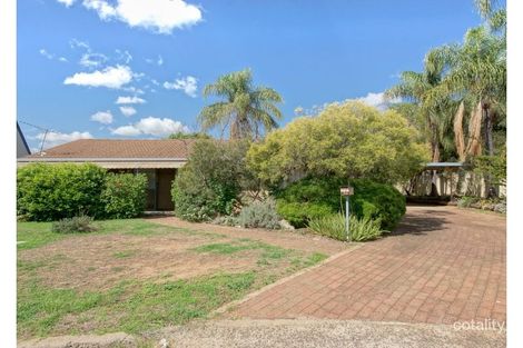 12 Wright St, Oakey, QLD 4401
