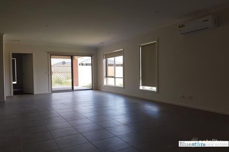 Property photo of 26 Chaucer Crescent Truganina VIC 3029