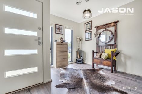 Property photo of 7 Battista Grove Greenvale VIC 3059