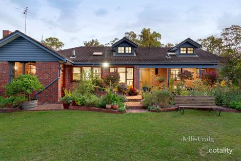 98 Bradleys Lane, North Warrandyte, VIC 3113
