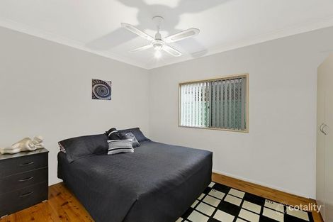 Property photo of 22 Tasman Avenue Killarney Vale NSW 2261