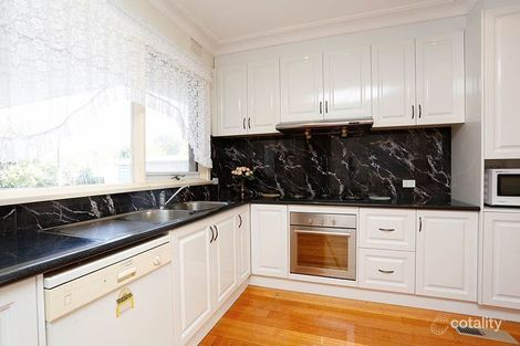 Property photo of 1 Pindari Street Glen Waverley VIC 3150