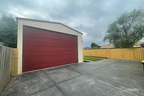 Property photo of 4 Davis Court Altona Meadows VIC 3028