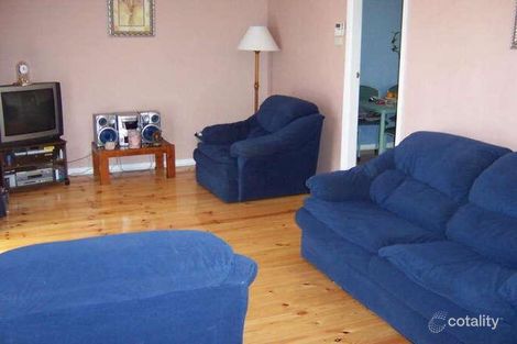 Property photo of 14 Alexander Crescent Hackham SA 5163