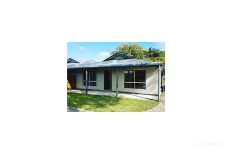 2/17 Elizabeth St, Nambour, QLD 4560