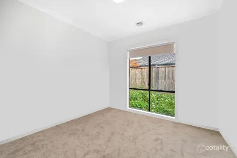 Property photo of 17 Seed Avenue Truganina VIC 3029