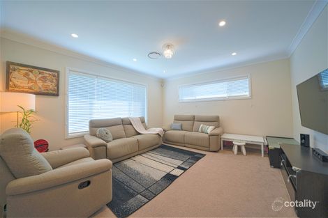 4 Ancher Pl, Ropes Crossing, NSW 2760