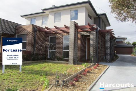 2/6 HENNESSY ST, CHADSTONE, VIC 3148