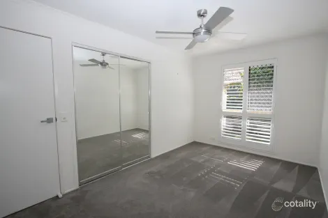 Property photo of 5 Primrose Hollywell QLD 4216