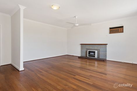 Property photo of 20 Wendron Street Cloverdale WA 6105