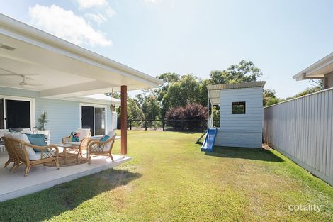 Property photo of 29 Watergum Close Sapphire Beach NSW 2450