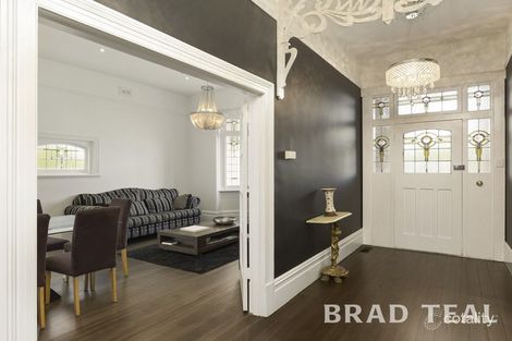 Property photo of 60 Waverley Street Moonee Ponds VIC 3039