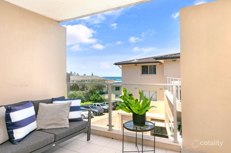 Property photo of 22/52 Carrington Parade Curl Curl NSW 2096