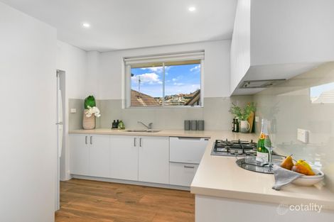 Property photo of 22/52 Carrington Parade Curl Curl NSW 2096